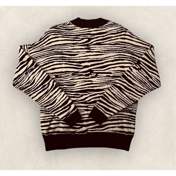 Wayf Women’s M Vincent Intarsia Pullover Sweater in Beige Zebra Print - Picture 8 of 12